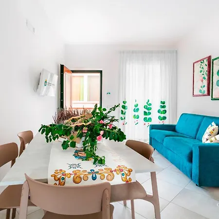 Chi Nnicchi E Nnacchi - Luxury Apartments Milazzo Exterior photo