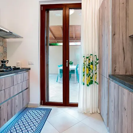 Chi Nnicchi E Nnacchi - Luxury Apartments Milazzo Exterior photo