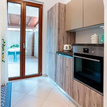 Chi Nnicchi E Nnacchi - Luxury Apartments Milazzo Exterior photo