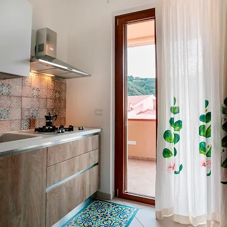 Chi Nnicchi E Nnacchi - Luxury Apartments Milazzo Exterior photo