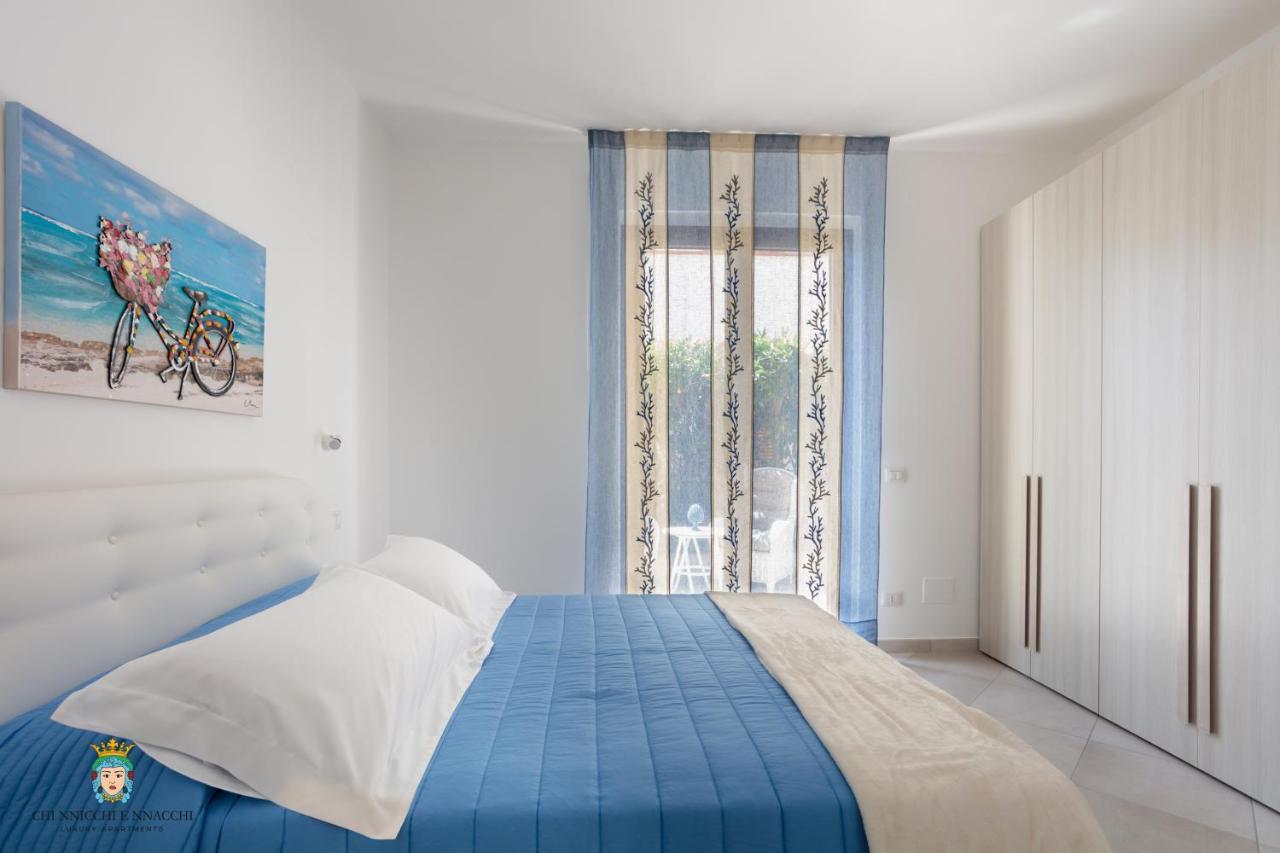 Chi Nnicchi E Nnacchi - Luxury * Milazzo